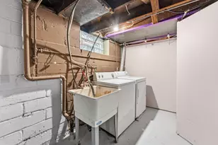 3757 Dupont Ave N, Minneapolis, MN 55412 - Photo 25