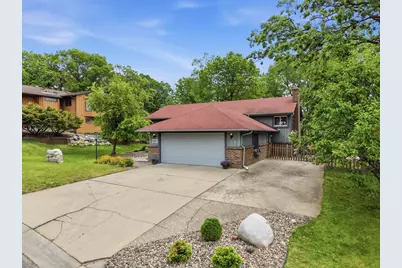 9137 Forest Hills Circle, Bloomington, MN 55437 - Photo 77
