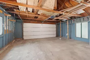 9137 Forest Hills Cir, Bloomington, MN 55437 - Photo 65