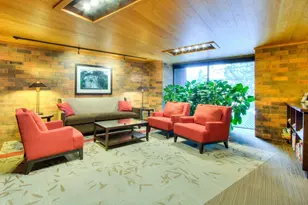 210 W Grant St, Minneapolis, MN 55403 - Photo 25