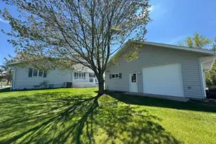 901 5th St NE, Staples, MN 56479 - Photo 19
