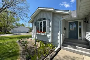 901 5th St NE, Staples, MN 56479 - Photo 7