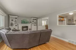 16404 Temple Dr S, Minnetonka, MN 55345 - Photo 7