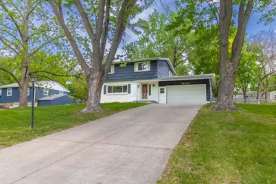 16404 Temple Drive S, Minnetonka, MN 55345 - Photo 3