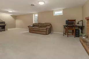 16404 Temple Dr S, Minnetonka, MN 55345 - Photo 31