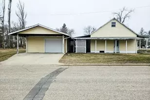 410 Washington Ave NE, Fertile, MN 56540 - Photo 3