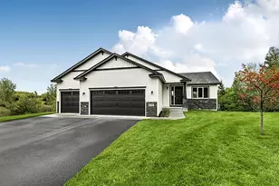 1314 23rd St SE, Saint Cloud, MN 56304 - Photo 1