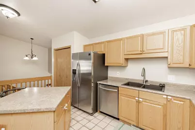 2901 Dakota Park Circle S, Fargo, ND 58104 - Photo 11