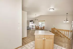 2901 Dakota Park Cir S, Fargo, ND 58104 - Photo 13