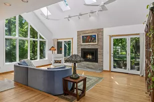 4827 Lamplighters Ln, Minnetonka, MN 55345 - Photo 3