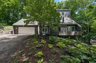 4827 Lamplighters Ln, Minnetonka, MN 55345 - Photo 1