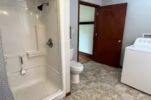 19443 560 Ave, Austin, MN 55912 - Photo 11