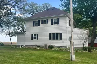 19443 560 Ave, Austin, MN 55912 - Photo 21