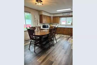19443 560th Avenue, Austin, MN 55912 - Photo 7
