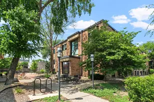 2530 1st Ave S, Minneapolis, MN 55404 - Photo 17
