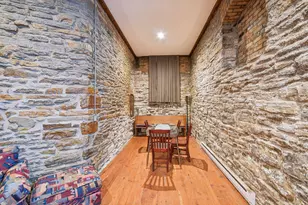 605 S 9th St, Minneapolis, MN 55404 - Photo 25