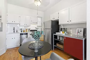 605 S 9th St, Minneapolis, MN 55404 - Photo 1