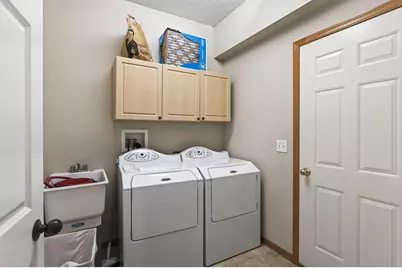4693 Bloomberg Lane, Inver Grove Heights, MN 55076 - Photo 25