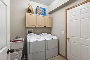 4693 Bloomberg Ln, Inver Grove Heights, MN 55076 - Photo 25
