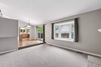8450 Hiawatha Avenue, Eden Prairie, MN 55347 - Photo 11