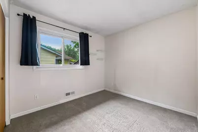 8450 Hiawatha Avenue, Eden Prairie, MN 55347 - Photo 15