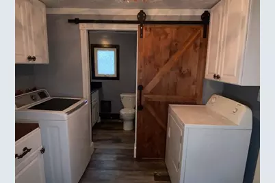 238 Meeker Avenue W, Eden Valley, MN 55329 - Photo 9