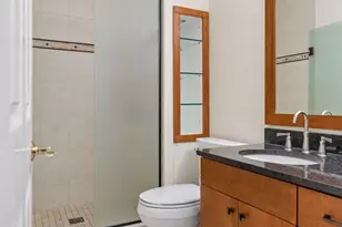100 2nd St SE, Minneapolis, MN 55414 - Photo 39