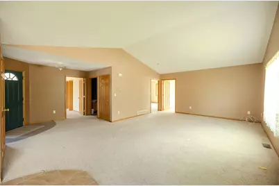 2 Line Drive, Morris, MN 56267 - Photo 15