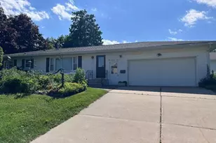 207 N Pine St, Caledonia, MN 55921 - Photo 9