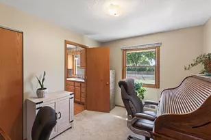14647 Danbury Ave W, Rosemount, MN 55068 - Photo 9