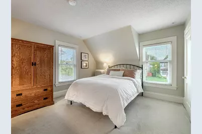 132 W 36th Street, Minneapolis, MN 55408 - Photo 25