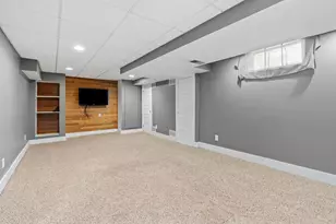 2300 McKinley Street NE, Minneapolis, MN 55418 - Photo 19