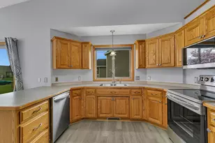 406 Jasmine Ln, Saint Joseph, MN 56374 - Photo 3