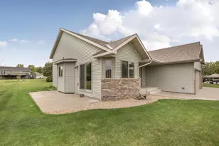 406 Jasmine Ln, Saint Joseph, MN 56374 - Photo 25