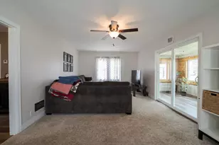 551 W Main St, Mondovi, WI 54755 - Photo 9