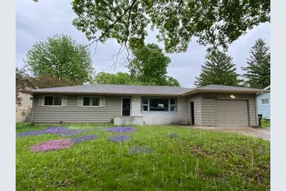 315 Charles Street SW, Hutchinson, MN 55350 - Photo 1