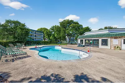 10501 Cedar Lake Road #318, Minnetonka, MN 55305 - Photo 33