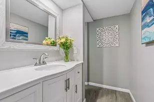 1877 Graham Ave, Saint Paul, MN 55116 - Photo 23