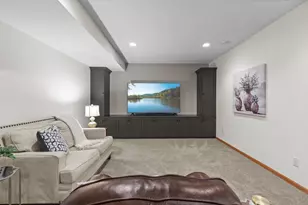 20670 Hazelwood Tr, Lakeville, MN 55044 - Photo 27