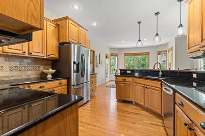 20670 Hazelwood Trail, Lakeville, MN 55044 - Photo 7