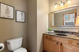 20670 Hazelwood Tr, Lakeville, MN 55044 - Photo 17
