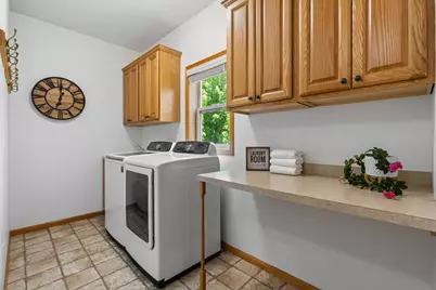 20670 Hazelwood Trail, Lakeville, MN 55044 - Photo 17