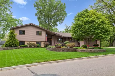 10110 Oak Shore Drive, Lakeville, MN 55044 - Photo 7
