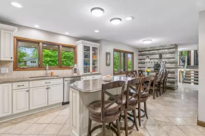 10110 Oak Shore Drive, Lakeville, MN 55044 - Photo 19