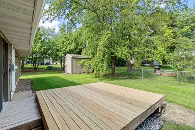 2420 Ensign Avenue N, Golden Valley, MN 55427 - Photo 29