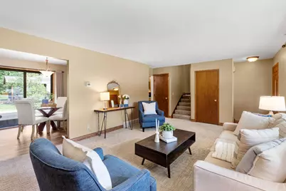 2420 Ensign Avenue N, Golden Valley, MN 55427 - Photo 9