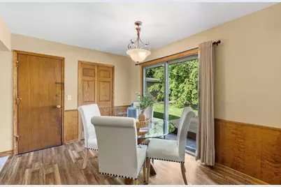 2420 Ensign Avenue N, Golden Valley, MN 55427 - Photo 11