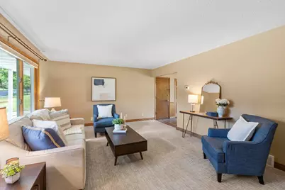 2420 Ensign Avenue N, Golden Valley, MN 55427 - Photo 7