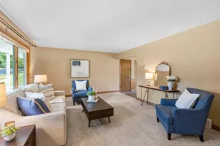 2420 Ensign Ave N, Golden Valley, MN 55427 - Photo 7