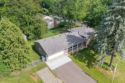 2420 Ensign Avenue N, Golden Valley, MN 55427 - Photo 43